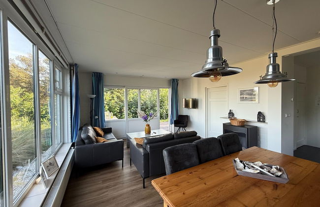 Beautiful Dune Villa With Thatched Roof on Ameland, 800 Meters From the Beach - Foto 18