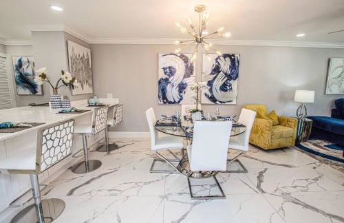 Newly Listed! 20 Percent Off! Golf and Tennis Community - Lavish Living - Foto 37