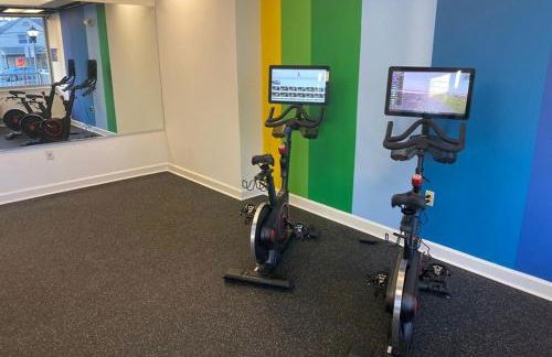 Cozy King Suite in the heart of Towson - Foto 13