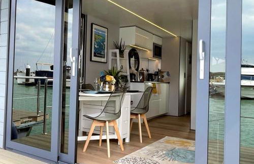 Yarmouth Waterlodge Floating Apartment 1 - Foto 19