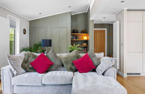 Amber Lodge, Strawberryfield Park - Hot Tub - Free WiFi & Parking - Foto 12