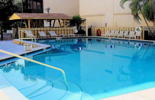 Bay Oaks, 4th Floor Corner - Elevator - Foto 3