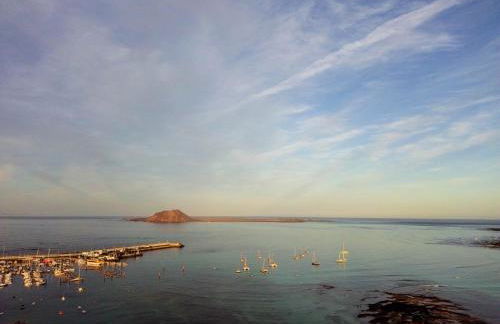 Coral Suite Plaza - Photo 40