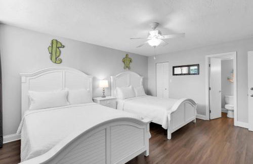 Curacao - Large 2x2 Waterfront Condo Great View Pool & Dock - Photo 20