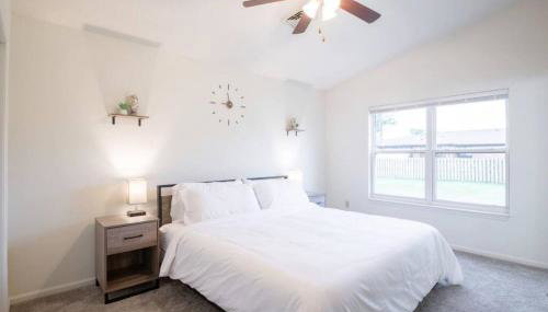 ROSEMARY Comfy 3 BD in Pekin with KING bed - Foto 3