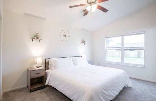 ROSEMARY Comfy 3 BD in Pekin with KING bed - Foto 3