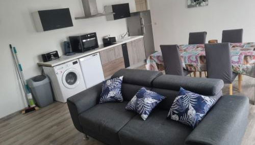 Appartement séjour , cure Cransac au 1er étage 2 nuits minimum - Photo 2