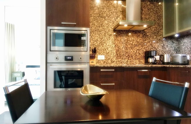 TO Stays - York and Lakeshore - Foto 30