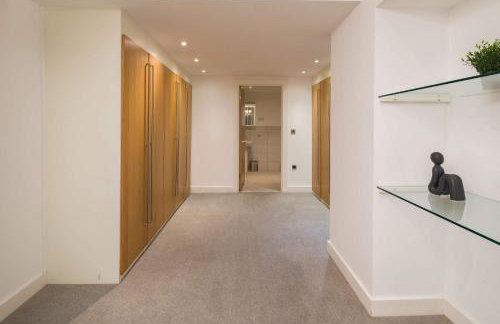 Liverpool Gem, Spacious 2BR Apt, Sleeps 8 - Photo 31