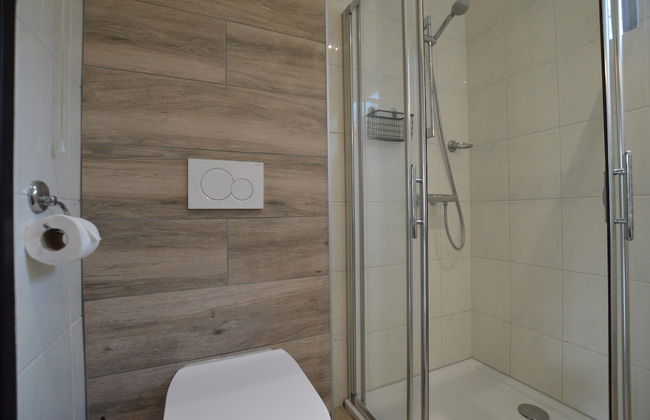 Unique Holiday Home in Stramproy near Forest - Photo 17