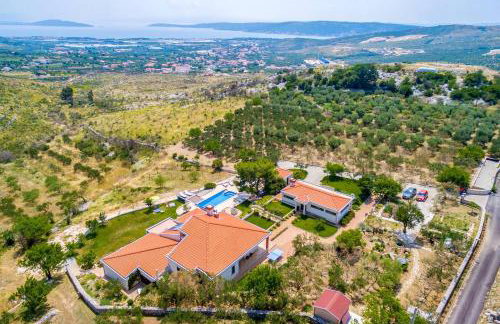 Panoramic Villa in Prgomet, Sea View and Private Pool - Foto 74