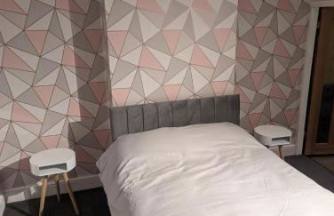 2 Bed House - Garden & Excellent Wifi - Foto 12