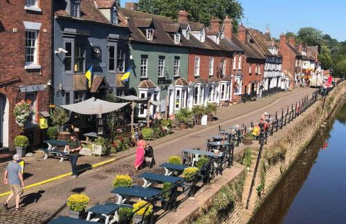 Riverside 2 bed apartment Bewdley Worcestershire - Foto 14