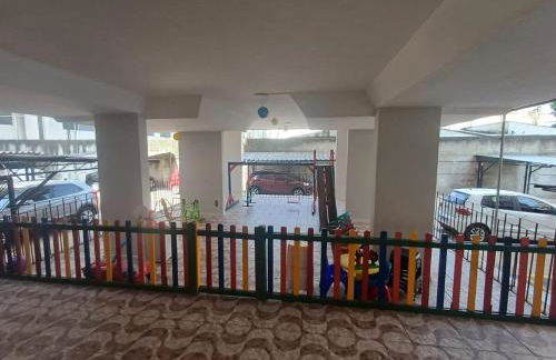 1 suíte cama king, 2 quartos com camas casal, 1 garagem, próx Basílica - Photo 12