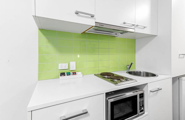 Quality Apartments North Melbourne - Photo 32