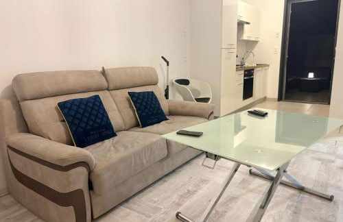 Appart'hotel61 OFFRE D'OUVERTURE Au pied de tous commerces & commodités ainsi que marché mercredi & samedi - Foto 46