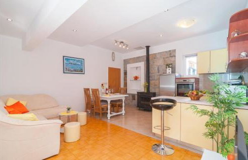 2 Bedroom Amazing Apartment In Slime - Foto 11