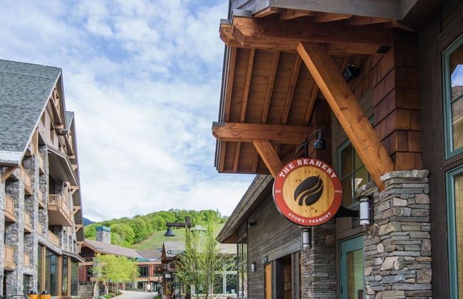 1228 Studio at The Lodge at Spruce Peak - Photo 27