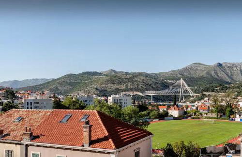 Dubrovnik Bridge & Port View Apartment - Photo 4