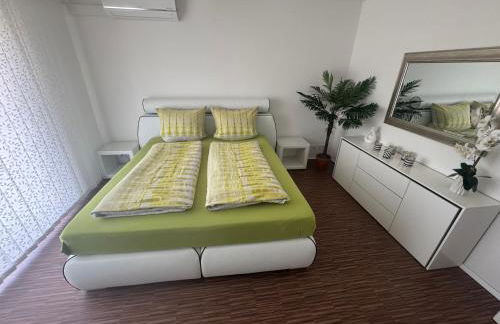 Orchideenweg 2A, 24558 Henstedt-Ulzburg , 200 Quadratmeter Haus mit Garten und Garage - Foto 1