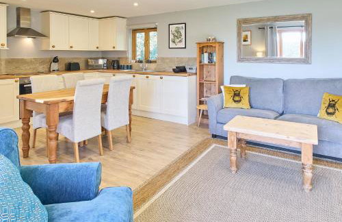 Host & Stay - Orchard Barn - Photo 3