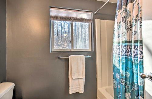 Lakes of the North Home on Snowmobile and ATV Trail! - Foto 14