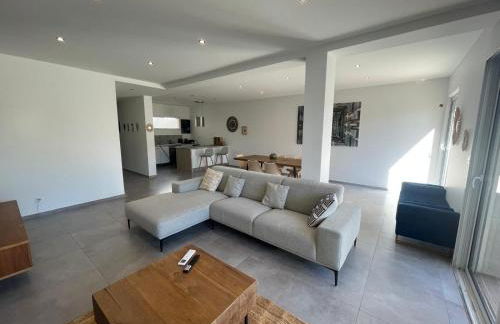 Villa design Cap dAgde piscine et plage - Foto 20