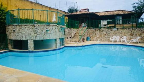 Búzios Praia da Ferradura Linda casa dentro de Condomínio com toda infraestrutura - água e luz inclusos na tarifa - Foto 4, sunbed