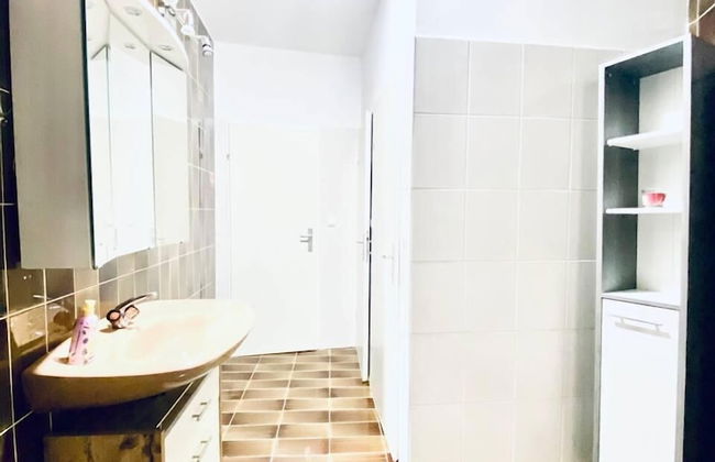 Spacious 4 BR Apt Perfect for Groups - Foto 44