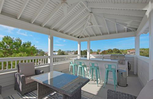 Golf Cart, 3 King Beds, Covered Rooftop Area, Half Mile to Beach! - Foto 39