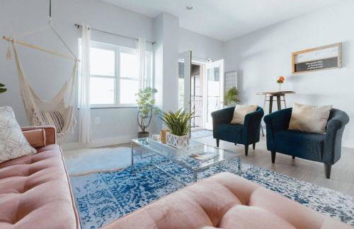 The Sanctuary Company Johnson City - Foto 17