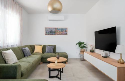 Villa SENKA - Four Bedroom Villa - Photo 1