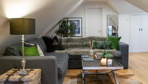 Hertford Barn conversion - Photo 2