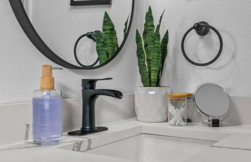 Modern 4BR South Tampa Home Yard Near the Bay - Foto 14