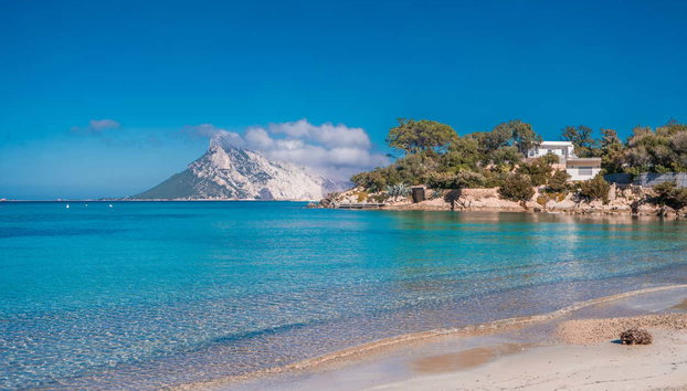 Paseo en velero por el Área Marina de Tavolara - Foto 5, Vista desde Puerto San Paolo