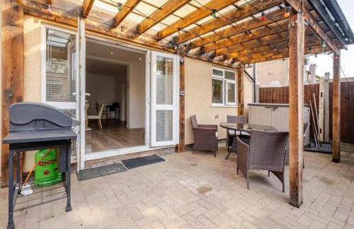 Spacious 2BDR Apartment, WIFI+ Great TV - Foto 21