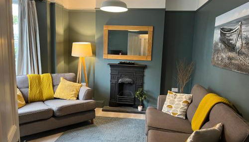 Tŷ Glas, Fishguard, Ideal for beach, coastal path and town! - Foto 1