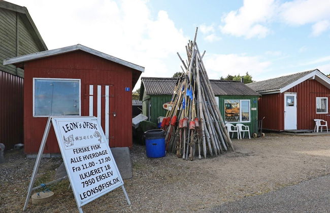 6 Person Holiday Home in Oster Assels - Photo 25