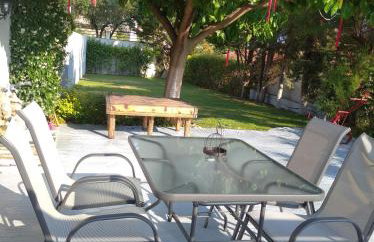 Oasis Apartments - Photo 26