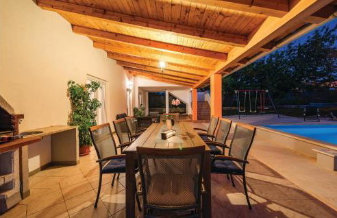 Amazing Home In Frkeci With Wifi - Foto 13