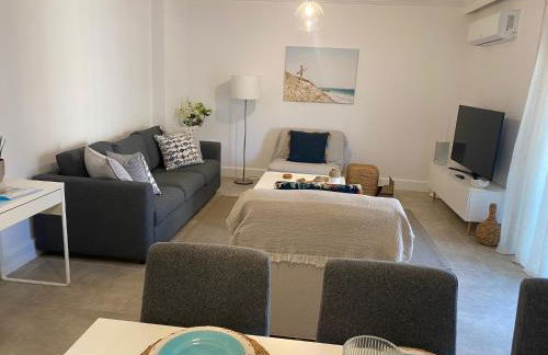 New Best Priced Walkable Beach Sites City Rhodes Town Apartment - Photo 22