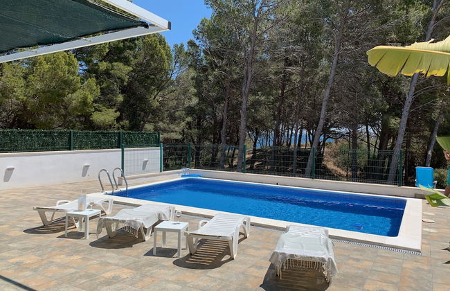 Villa Cala Blanca - Photo 1