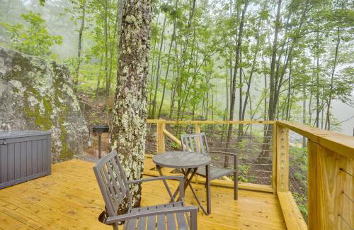 The Evergreen Treehouse with Winter Views - Foto 35