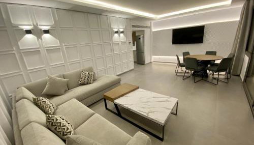 Deluxe Two-Bedroom Suite with Sea View & Jacuzzi - Foto 4