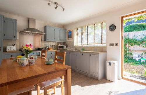 Greenridge - Photo 1