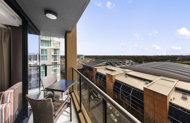 Oaks Adelaide Horizons Suites - Foto 31