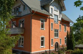 Moderne Ferienwohnungen in alter Villa - Photo 1