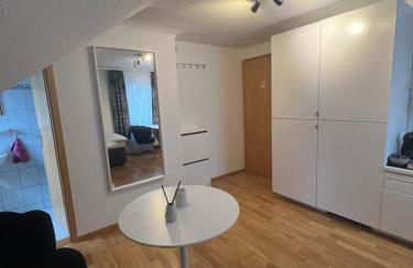 Einzelzimmer mit privatem Bad nähe Ulmer Donautal - ideal für Geschäftsreisen - Foto 7