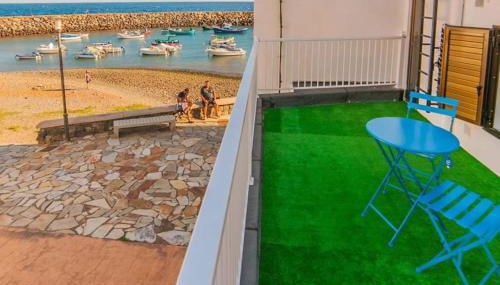 House - Sleeps 2 - Parking - Patio - Foto 3