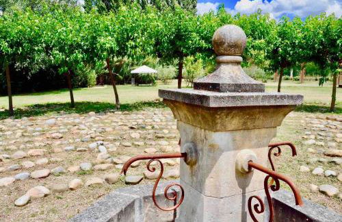 LASUITE Domaine Bertuli, heated Pool, Aircon - Foto 46